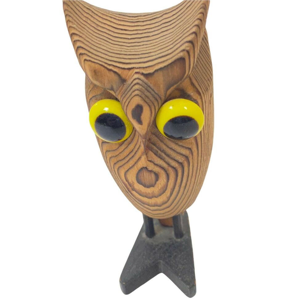 Quirky Little Owl Vintage Brown Wooden Decorative Free Standing Figurine Decor